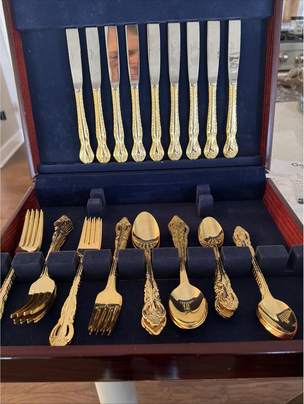 Wallace Silver “Countess” Gold Flatware Set – Service for 8 with Chest (40 Pc)